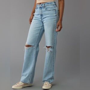 AE Strigid Ripped High-Waisted Stovepipe Jean